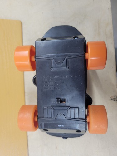 2012 TMNT SPINNING SKATEBOARD & RAMP SET TEENAGE MUTANT NINJA TURTLES - 第 6/9 張圖片