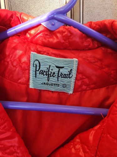Pacific trail Vintage Retro Padded Quilted Trench Coat 1960s Cherry Red - Picture 10 of 12
