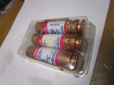 40 AMP 250 AC / 125 DC RK5 Dual-Element / Indicating Time-Delay Fuse QTY 3