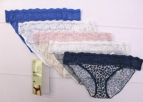 Ex M & S Ladies 5 Pack Bikinis Briefs Supersoft Lace Knickers Underwear 6 to 16 - Picture 4 of 9