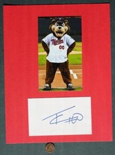 Minnesota Twins Baseball Mascot T.C. Bear signed autograph & photo set CLASSIC -