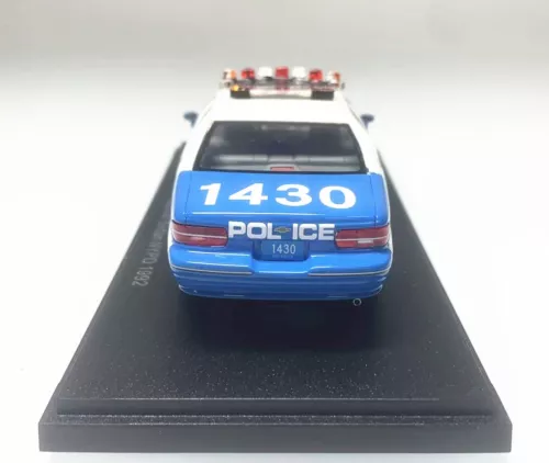 Best of Show BOS 1/43 Scale Resin Chevrolet Caprice Sedan NYPD 1992-Model Car - Picture 7 of 11