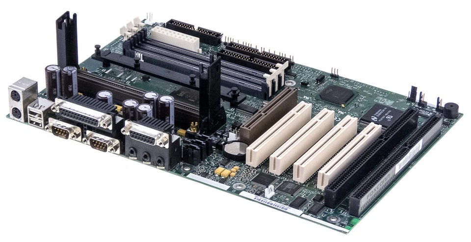 Intel 700510-306 Slot 1 3x Sdram AGP 4x PCI 2x Isa ATX Mainboard - Image 2 of 2