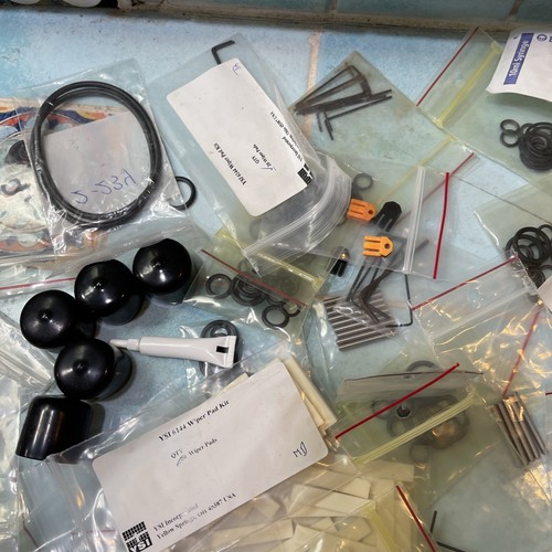 YSI Probe Kit Assorted Install Tool Wiper Pads Etc - Picture 5 of 6