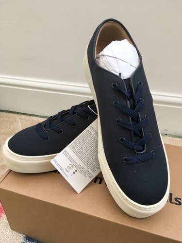Ladies Lace Up Basic Sneakers BNIB - Poppy Red or Navy Blue Colours Size UK 8 - Picture 4 of 14
