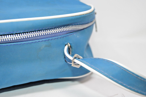 Vintage KLM Royal Dutch Airline Carry On Shoulder Bag and 2 KLM Throws Blue - Picture 4 of 13