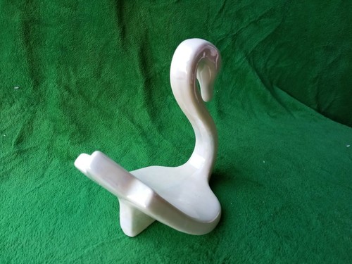 Vintage Porcelain Swan Figurine Set of 2 - Picture 8 of 11