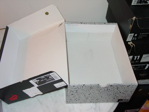 Nike Air Jordan Retro 5 "Fire Red Silver Tongue 2020"  Shoe Box Only! Size 8.5 - Picture 3 of 5