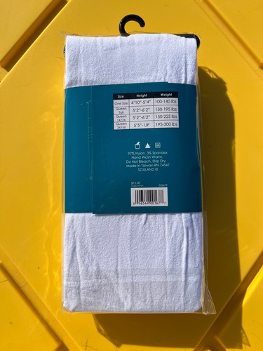 3 New Footed Queen Opaque White Pantyhose Tights Q Lot Size 3X-4X, 195-300 Lbs - Picture 4 of 5