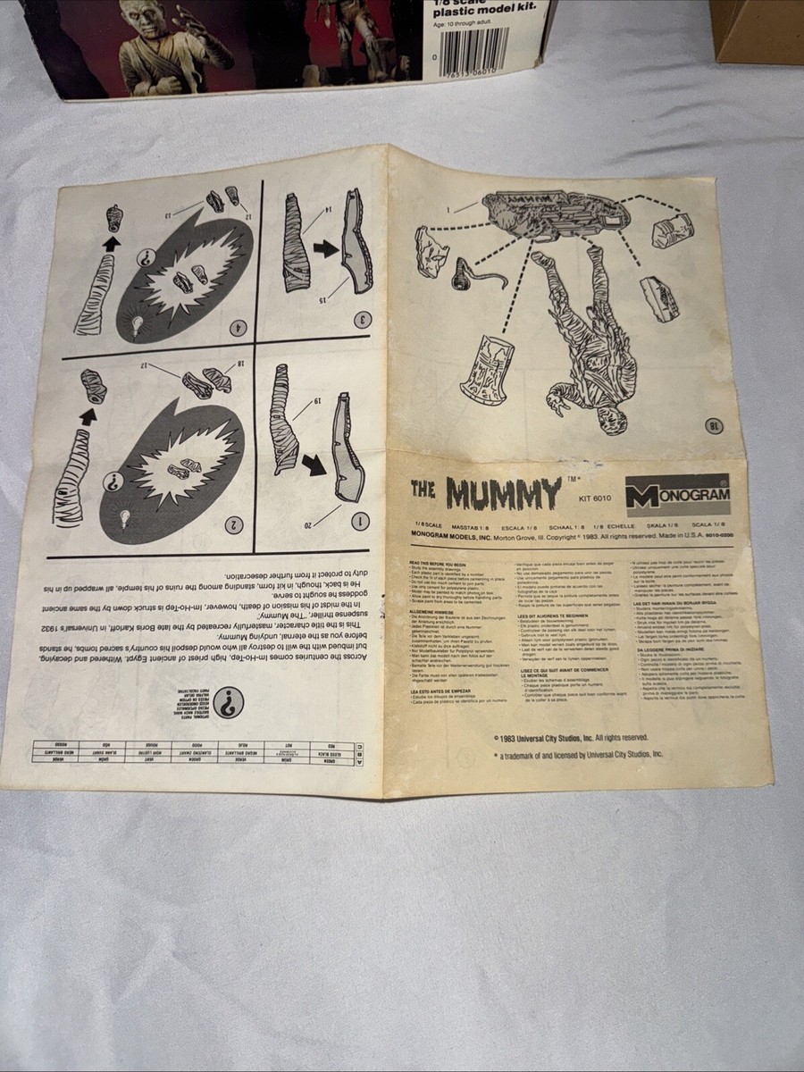 ロボット Monogram The Mummy 1983 Sealed Universal Monsters The Mummy Model Kit 1:8 Monogram Glow