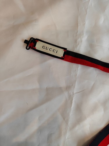 GUCCI Cat Tiger Ribbon Bow Tie in Navy Red - Picture 9 of 9