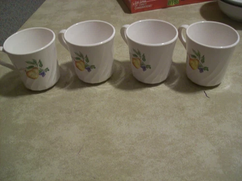 Set Of 4 Corelle Corning Ware “Chutney” Coffee Mugs ~ Swirl W~Pears & Apples