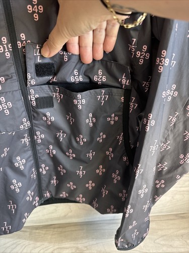 Nike PSG Paris Saint Germain Hooded Windbreaker Jacket CW0626-010 Women Sz Small - Picture 11 of 24