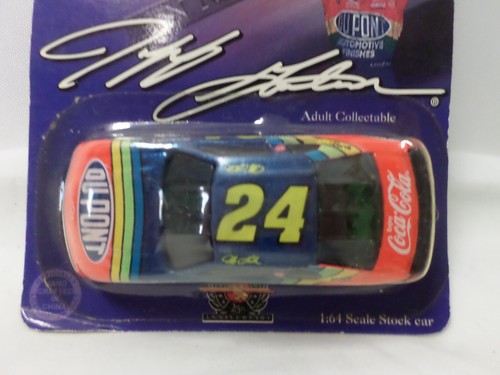Action Racing Winston Cup Series Campeón 1995 Jeff Gordon 1:64 Scale Stock Car - Imagen 2 de 8