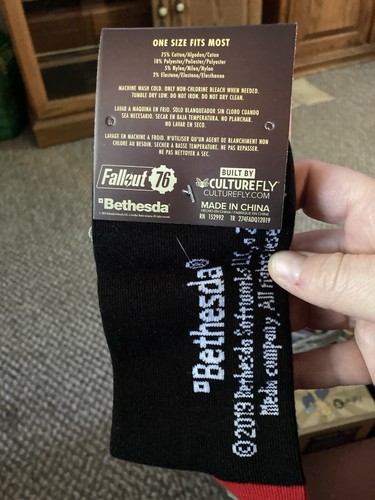 Fallout Collection Lot Socks, Mug, Pin, Sign, & Vault Boy Figure - Picture 2 of 14