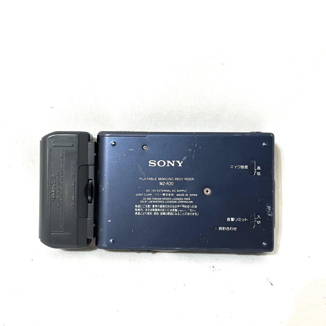 SONY MZ-R30 ポータブルMDプレーヤー SONY MZ-R30 minidisc MD walkman player recorder vintage used