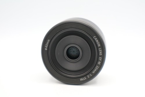 Canon EOS M3 18.0MP Digital Camera Black (Kit w/ 22mm 18-55mm 55-200mm Lens) - Picture 9 of 11