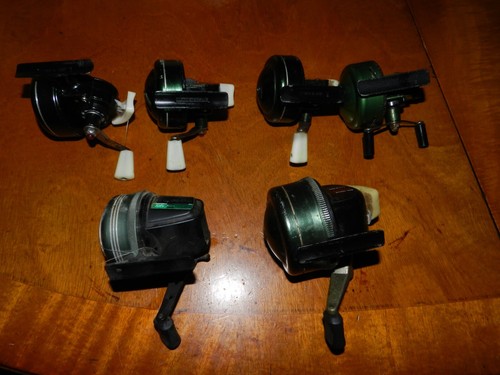 Lot Of 6 Johnson Reels 3 Century Model 100B 1 # 100A 1 SABRA 130B  1 Crappie 230 - Picture 4 of 16