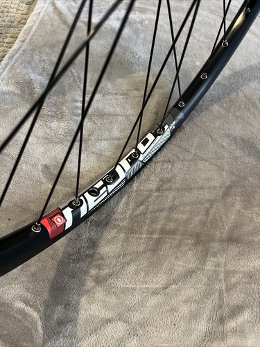 Raleigh 650B/27.5  Rear Tru Build Bike Wheel - Picture 4 of 6