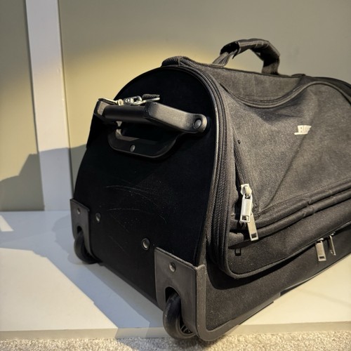 Bose Suitcase Black Medium Travel Luggage Rolling Wheel Bag Duffle Holdall VGC - Picture 3 of 22