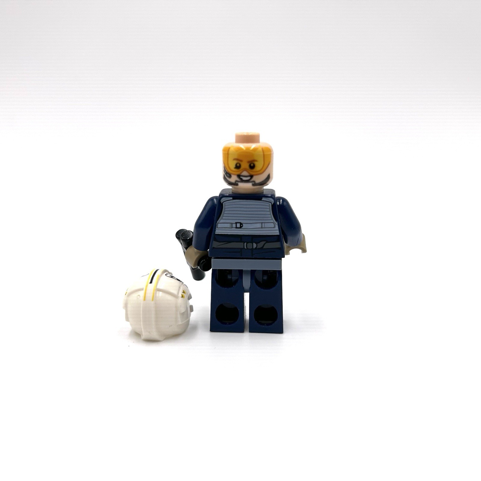 Picture 4 of 5