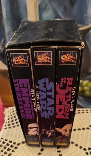 Star Wars Original Trilogy VHS box set - Picture 1 of 10