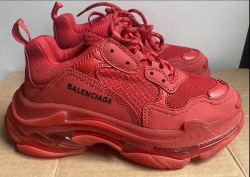 Balenciaga rote Schuhe U S Größe 8