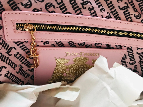 NEW JUICY COUTURE BLACK & PINK HEART DESIGN WEEKENDER BAG R.R.P. £200 - Picture 14 of 14