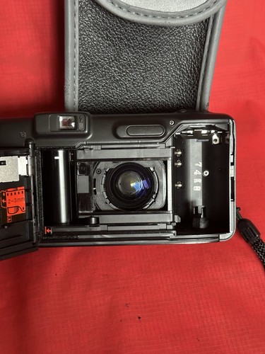 Nikon Zoom 300 AF analoge Kompaktkamera 35 mm - getestet & funktionsfähig - Bild 4 von 8