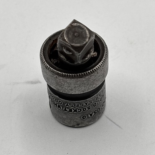 Snap-on 3/8" Drive To 3/8" Drive Impact Universal Joint / Swivel Adapter IPF800 - Picture 4 of 4