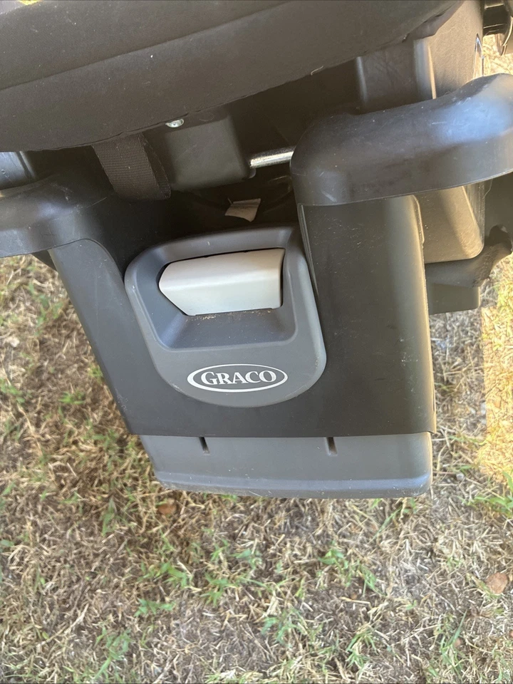 Asiento infantil Graco SnugRide Lite 35 LX genuino con base incorporada reposacabezas usado Foto 2 de 2