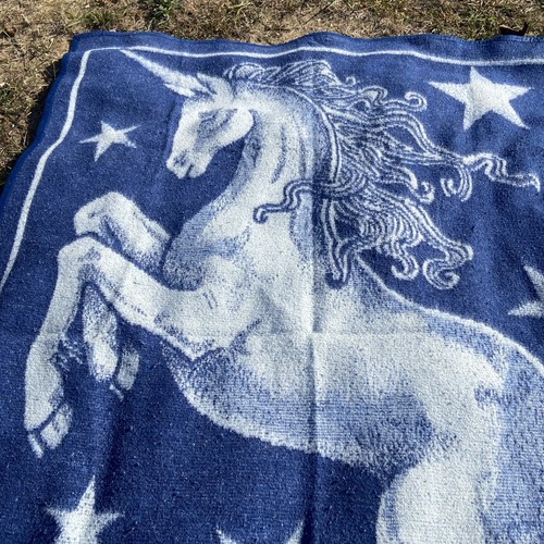 Vintage Lintex Acrylic Reversible Unicorn Throw Blanket 55x74 Stars Blue White - Picture 2 of 10