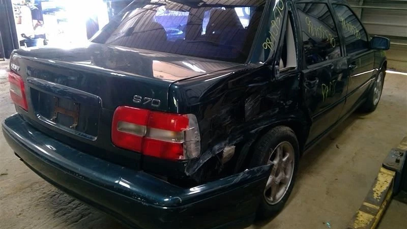 Radiador excluindo turbo 4 válvulas compatível com 93-97 VOLVO 850 10267287 - Imagem 4 de 4