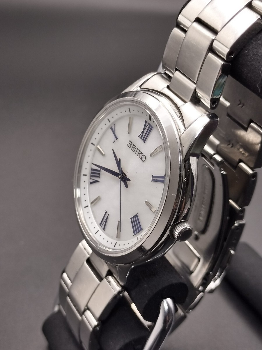 SEIKO V131-0AG0 Selection Solar White Dial Round Men's Watch