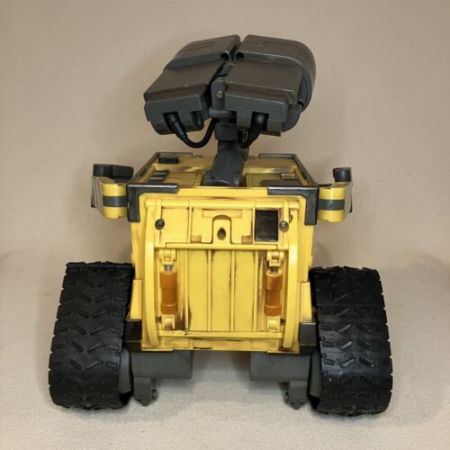 2008 Thinkway Toys Disney Pixar WALL-E interactive robot-no remote - Works - Picture 5 of 10