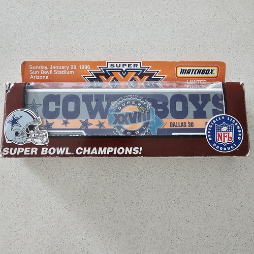 Vintage Dallas Cowboys Collectible Memorabilia 1996 Limited Edition Diecast Car - Picture 3 of 24