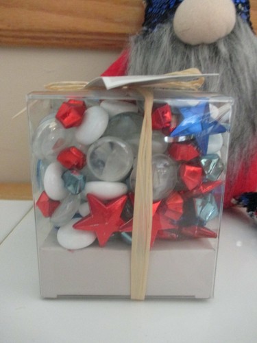 NIB PIER 1 Patriotic 4th of July Decorative Gem Mix Table Scatter,Red White Blue - Picture 2 of 2