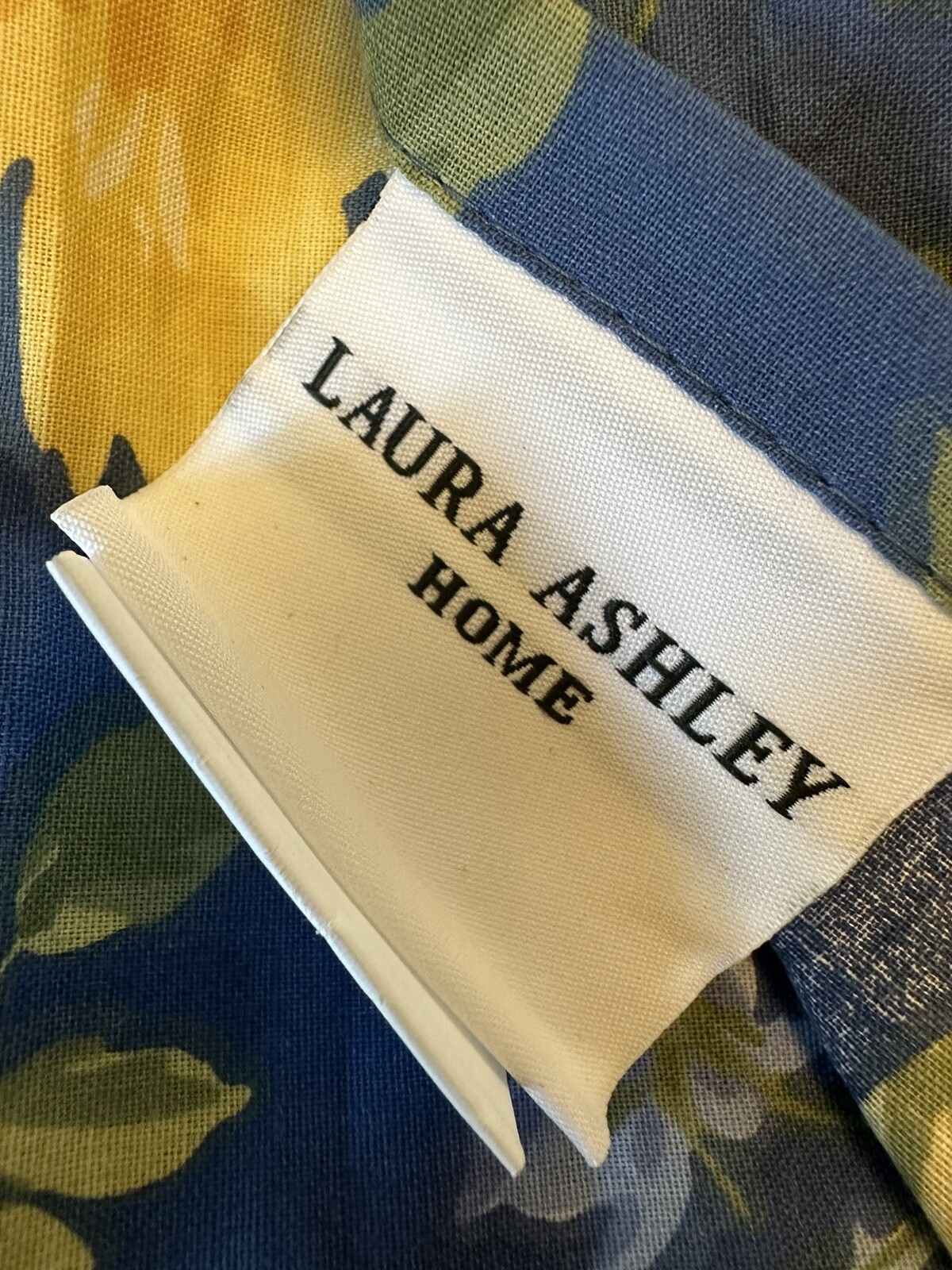 Picture 9 of 24