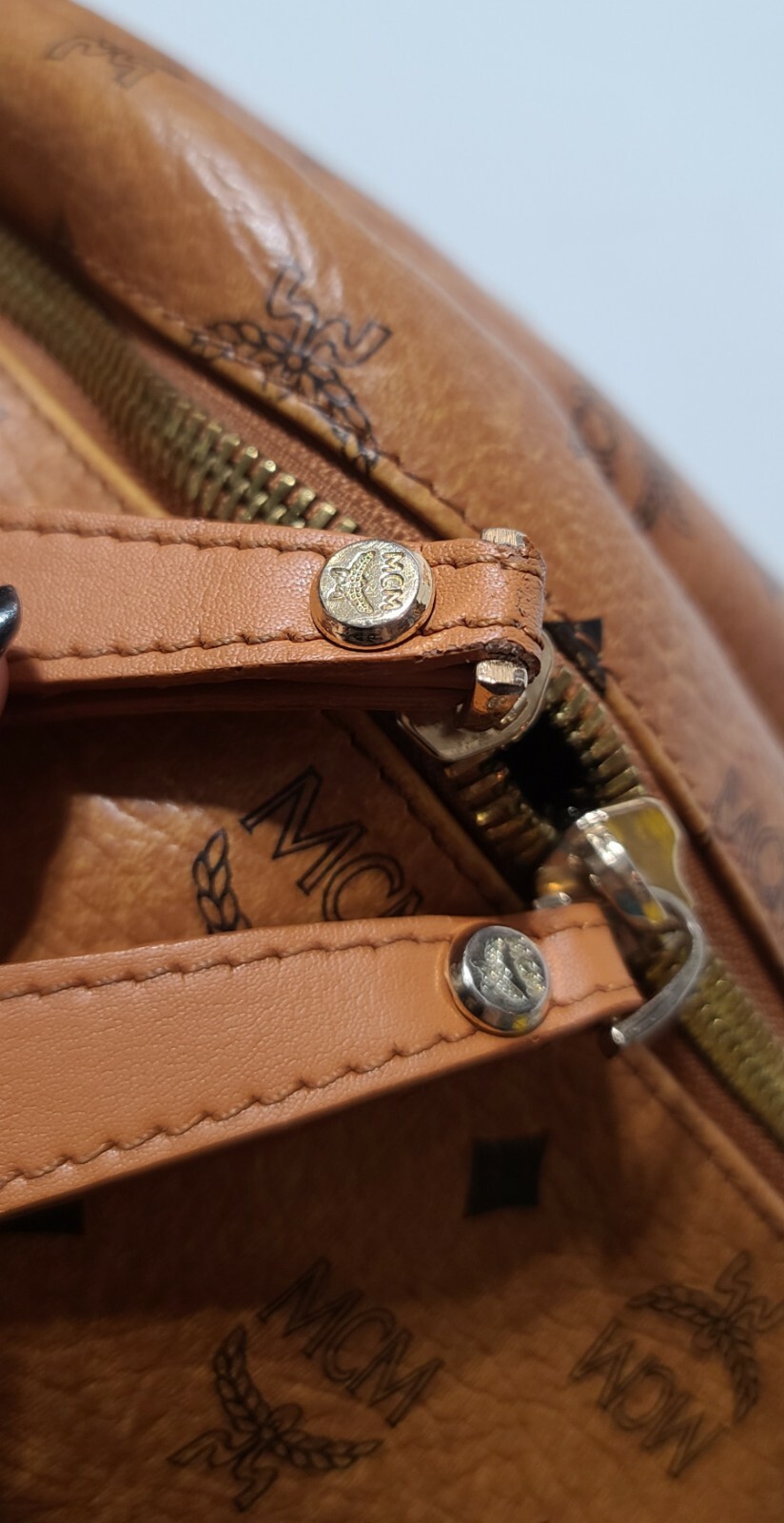 MCM Rucksack Backpack Stark Visetos Camel Studs Leather Authentic