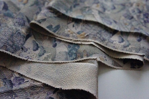 Vintage Japanese Silk Kimono Fabric Floral Cityscape Blue Green White 105CM(41") - Picture 7 of 10