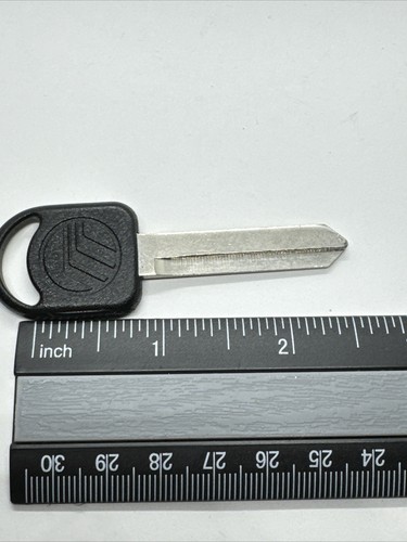 Brand New 596757 Mercury 10 Cut Key Blank - Plastic head w/ Logo - Picture 5 of 8