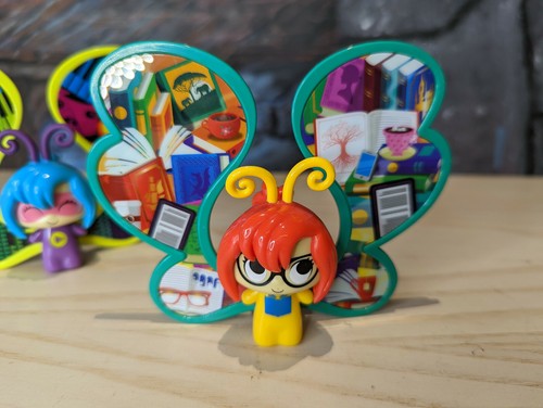 Lil Butters Social Butterflies Series Set de 2 1 Sweet Beats #2 y Rita Book #13 - Imagen 4 de 7