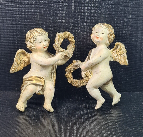 Pareja De Puttini De Resina Decorados A Mano Con Gancho Para Colgar H 12 X 8 Cm - Imagen 2 de 3