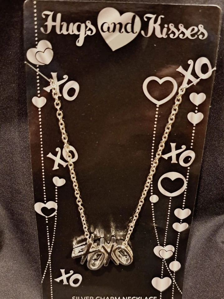 Collar Xoxo Foto 4 de 4