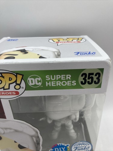 Funko Pop! DC Super Heroes Superman in Holiday Sweater D.I.Y Special Edition 353 - Picture 2 of 24