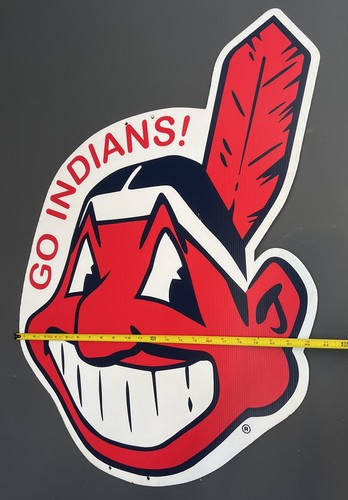31” x 22” Vtg Waterproof Cleveland Indians Corrugated Chief Wahoo Yard Wall Sign - Picture 3 of 8