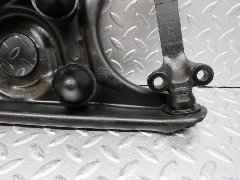 Brazo de control inferior delantero izquierdo Mercedes-Benz W108 280SE Foto 3 de 4