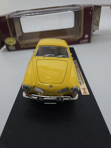 ROAD SIGNATURE 1/18 SCALE 1966 VOLKSWAGEN KARMANN-GHIA JELLOW DIECAST MODEL CAR - Bild 4 von 14