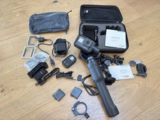 GoPro HERO5 Action Camera with Accessories Battery Charger gimbal 