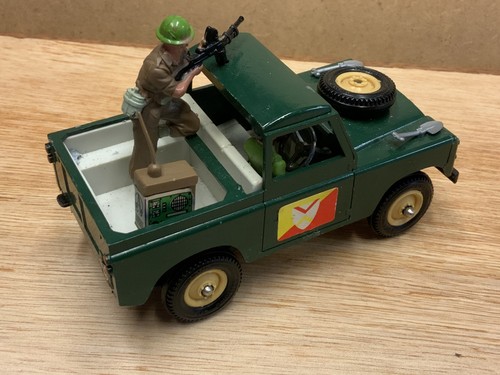 Vintage Britains Ltd 9782 Military Land Rover SWB Army Car 1970’s Deetail 1/32 - Picture 2 of 6